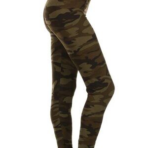 Buttery Soft Camouflage Print Plus Size Leggings
